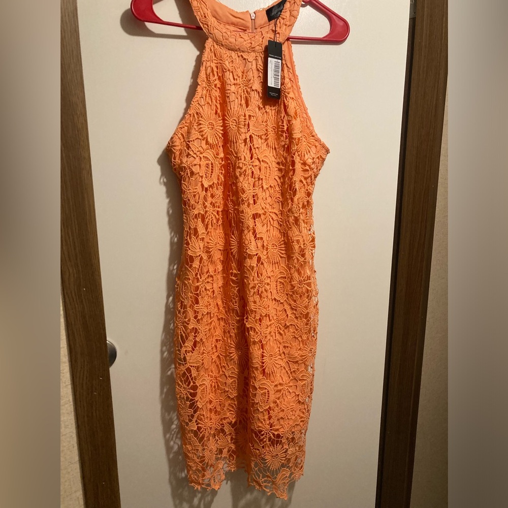 Lamilus Dress - Picture 3 of 8